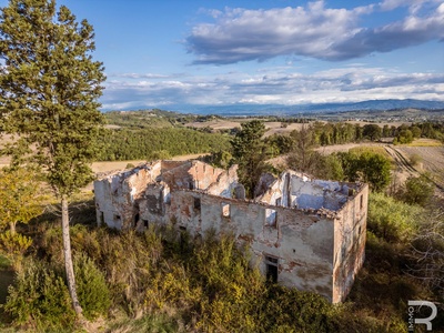 Abbruchreifer Rustico in wunderschöner Panoramalage