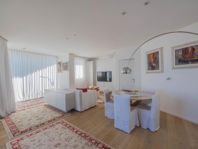 Helle 3-Zimmer Wohnung mit Meerblick