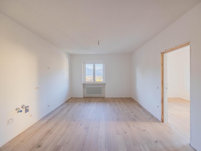 Trilocale ristrutturato di alta qualità in posizione tranquilla