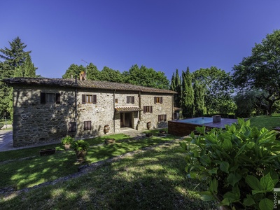 Sanierter Rustico in absoluter Ruhelage