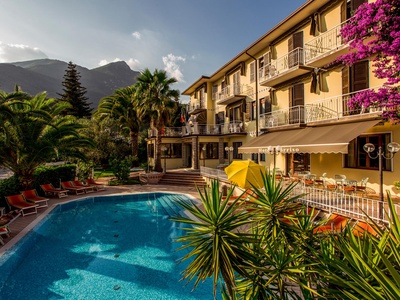 Gepflegtes Hotel in ruhigster Lage