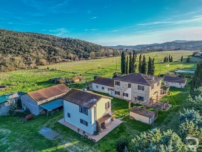 Top erhaltener Agriturismo in Alleinlage