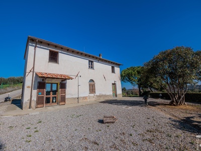 Einfamilienhaus mit schöner Aussicht in Grüne
