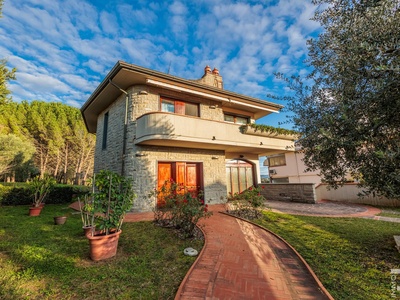 Großzügige Villa in der Nähe von Vinci