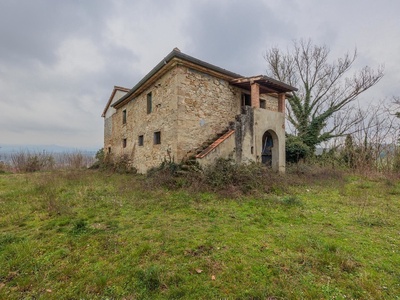 Sanierungsbedürftiger Rustico in Panoramalage