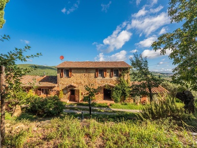 Freistehendes Bauernhaus mit schöner Aussicht