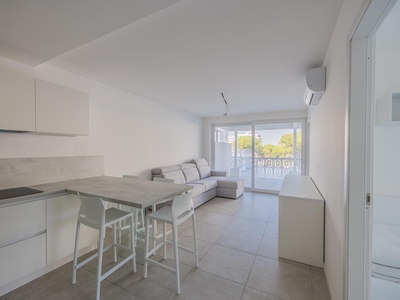 Moderno appartamento con ampia terrazza