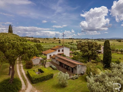 Agriturismo mit großem Grundstück