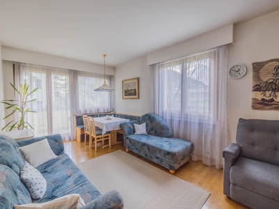 Großzügige Wohnung mit viel Potenzial in zentraler Lage