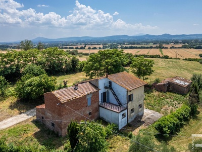 Charaktervoller Casale in Panoramalage
