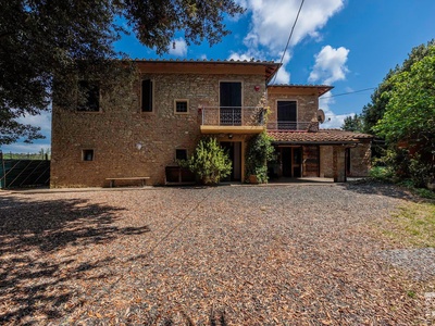Historischer Rustico mit großem Garten