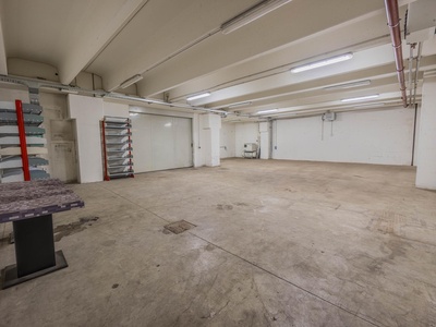 Attractive warehouse space for versatile use