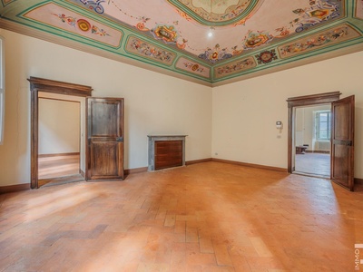 Prestigious Palazzo in the Heart of Poppi