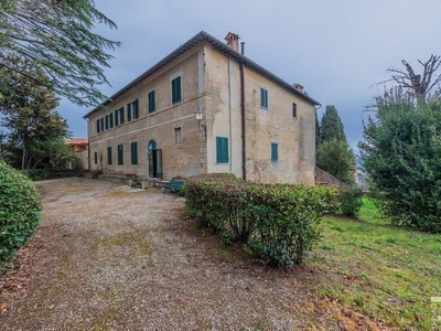 Villa con bellissimo parco