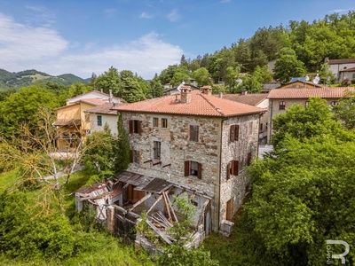 Rustico mit großem Garten und viel Potenzial