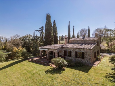 Toskanische Villa mit schöner Aussicht