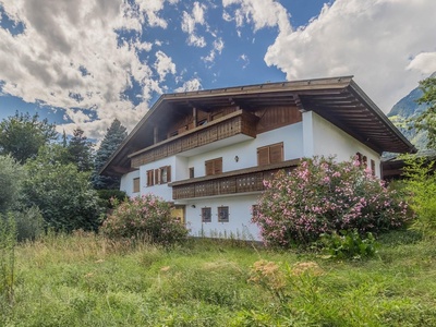 Geräumige Villa mit Panoramablick