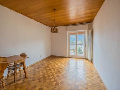 Sonnige 2-Zimmer Wohnung mit Balkon