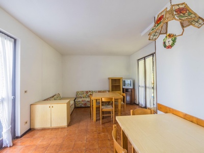Casa a schiera con giardino in posizione tranquilla ad Albarella