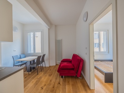 Miete: Top sanierte 2-Zimmer Wohnung mit Keller im Zentrum!