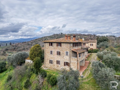 Beautiful rustico with a view of the valley