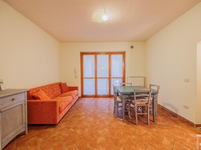 Großzügige Wohnung nahe dem Ortszentrum