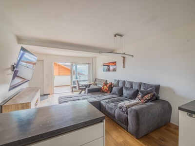 Refurbished terraced house with views of the mountain landscape