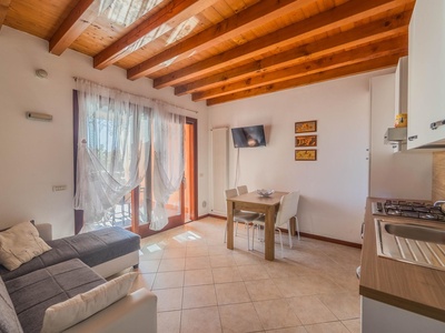 Well-maintained apartment with two private gardens