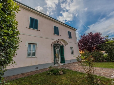 Schöne Villa am Meer