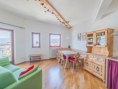 Bilocale ben tenuto con splendida terrazza