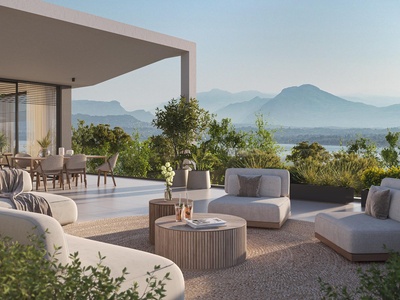 Luminoso appartamento residenziale con ampi spazi esterni