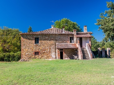 Rustico in ruhiger Lage bei Lucignano