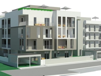 Apartment with terrace in central position