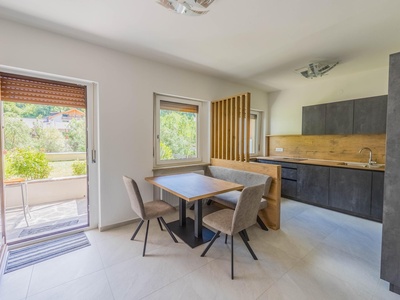 Bilocale completamente ristrutturato con giardino