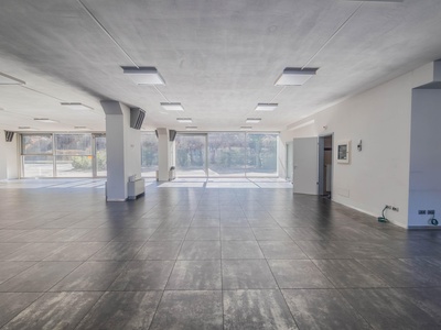 Flexible commercial space for rent