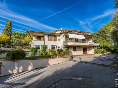 Unique designer villa with large garden