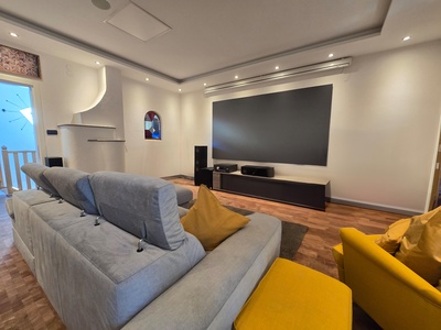 Großzügige 4-Zimmer Wohnung mit zwei Balkonen