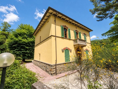 Historische Villa in traumhafter Naturlage