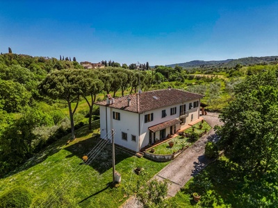 Stately rustico in a panoramic location