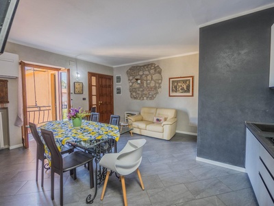 Exklusive Wohnung in der Burg von Moniga del Garda