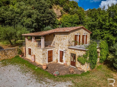 Rustico mit Panoramablick auf Saturnia