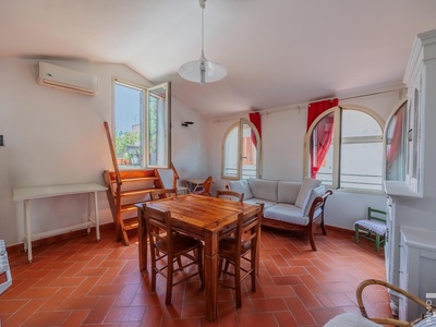 Appartamento all'ultimo piano con terrazza panoramica