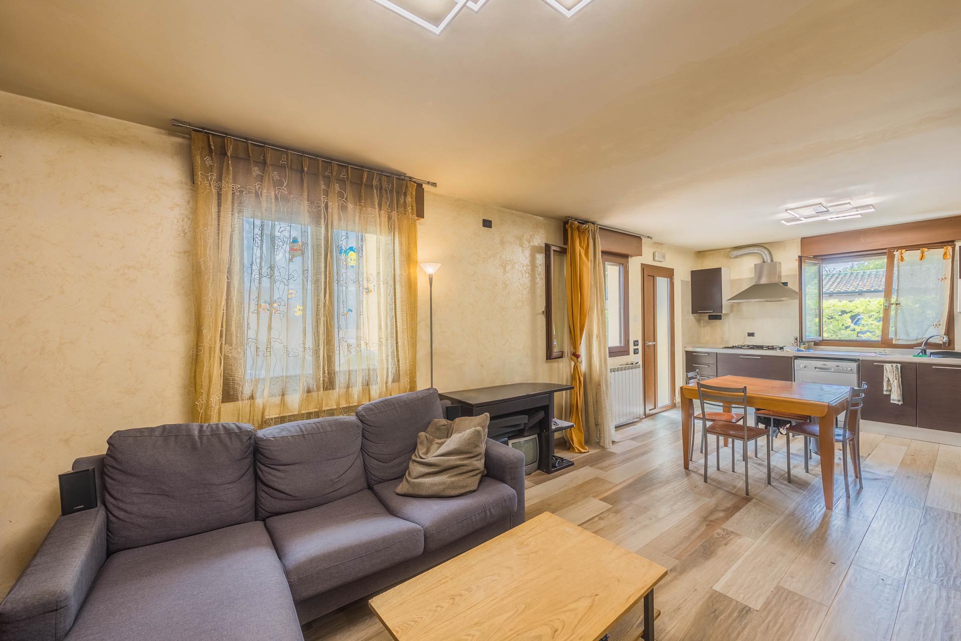 Apartment in Cavallino-Treporti - Image 2