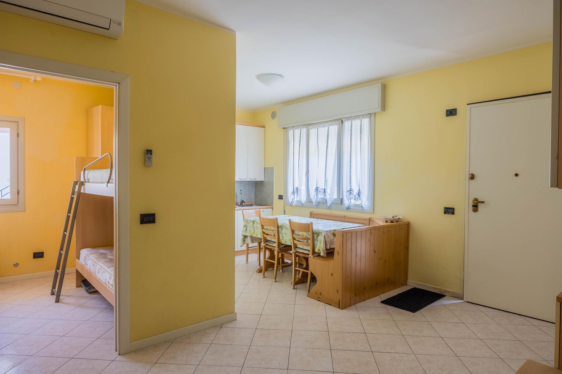 Apartment in Bibione - Image 2