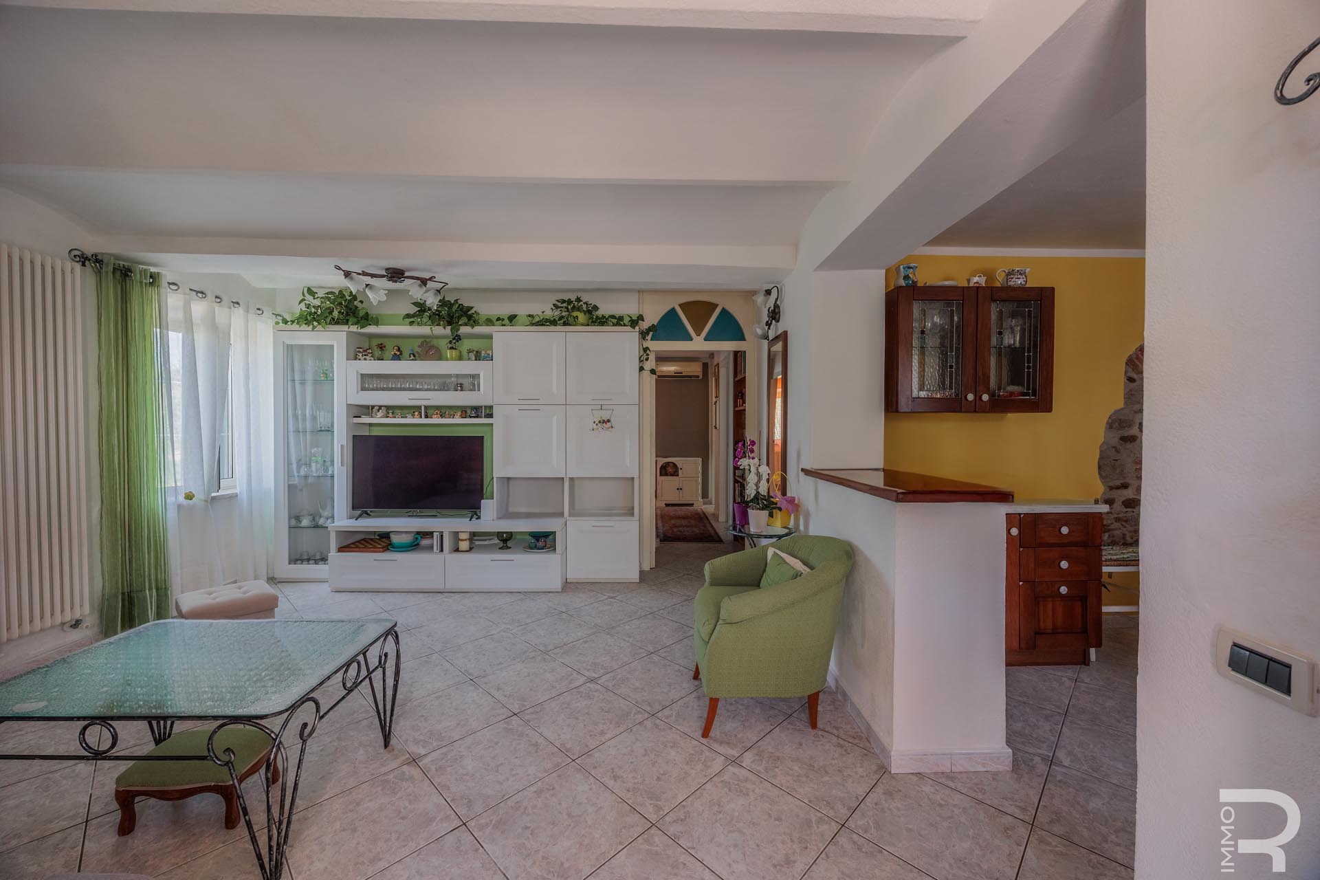 Apartment in Castagneto Carducci - Image 3