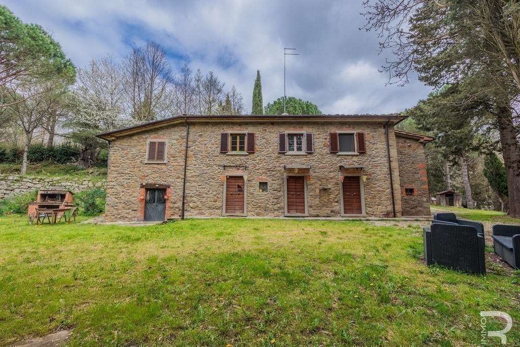 House in Arezzo - view 1